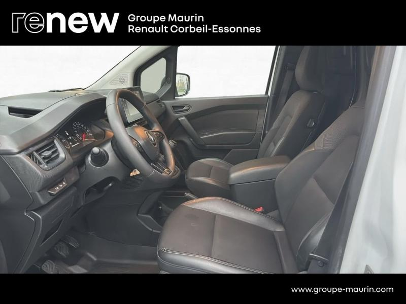 Photo 11 de l’annonce de RENAULT Kangoo Van d’occasion à vendre à CORBEIL-ESSONNES