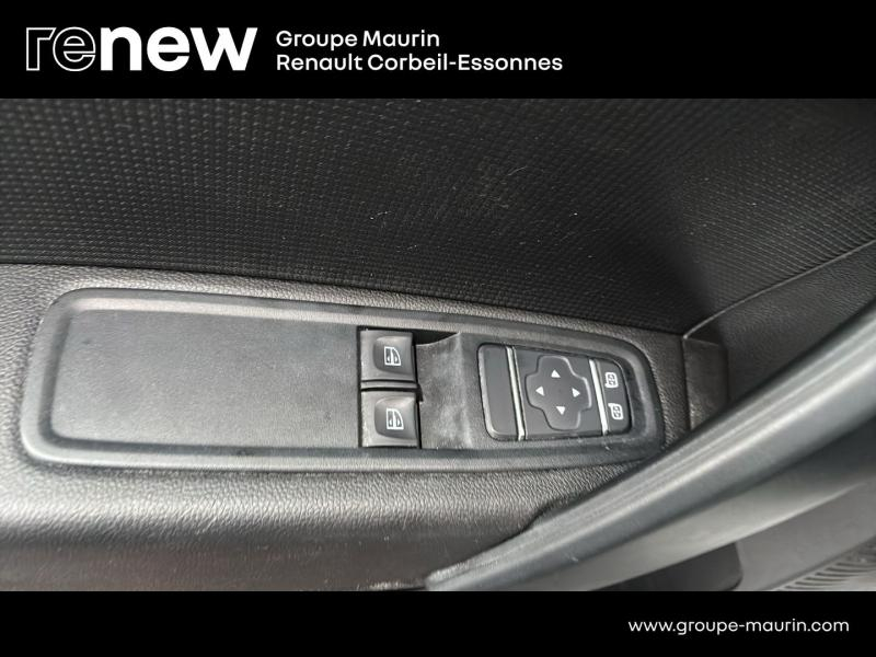 Photo 12 de l’annonce de RENAULT Kangoo Van d’occasion à vendre à CORBEIL-ESSONNES