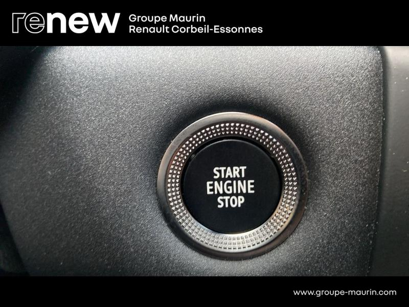 Photo 20 de l’annonce de RENAULT Captur d’occasion à vendre à CORBEIL-ESSONNES