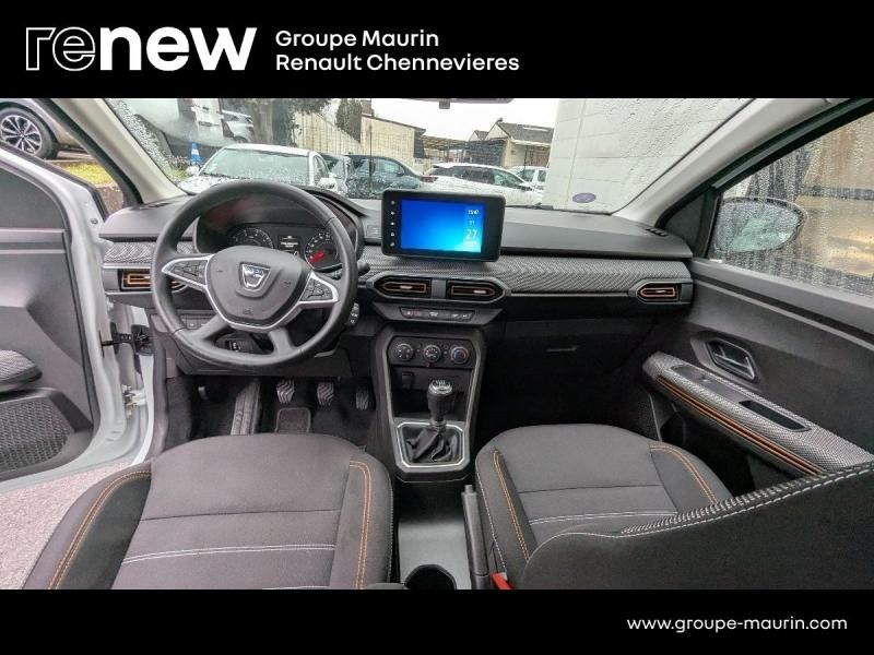 Photo 13 de l’annonce de DACIA Sandero d’occasion à vendre à CHENNEVIÈRES-SUR-MARNE