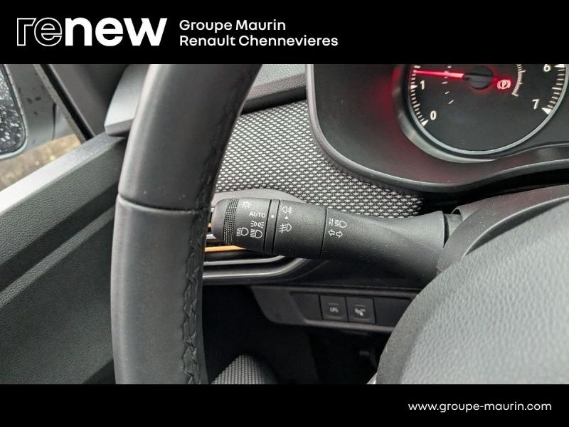 Photo 17 de l’annonce de DACIA Sandero d’occasion à vendre à CHENNEVIÈRES-SUR-MARNE