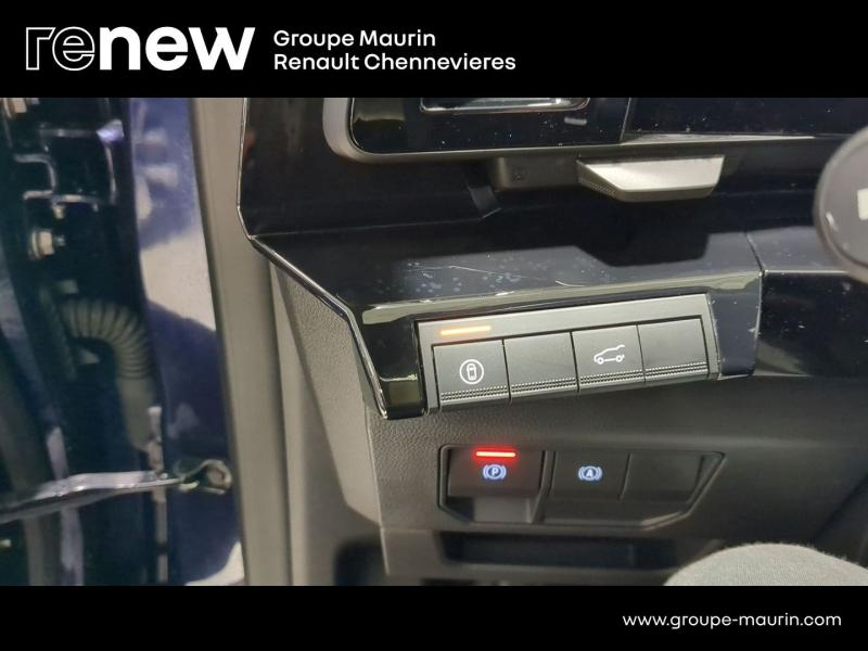 Photo 20 de l’annonce de RENAULT Espace d’occasion à vendre à CHENNEVIÈRES-SUR-MARNE