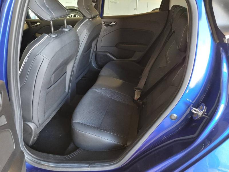 Photo 5 de l’annonce de RENAULT Clio d’occasion à vendre à CHENNEVIÈRES-SUR-MARNE