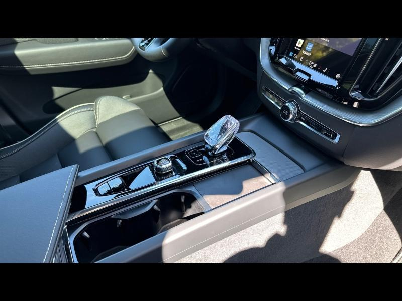 Photo 11 de l’annonce de VOLVO XC60 d’occasion à vendre à AIX-EN-PROVENCE