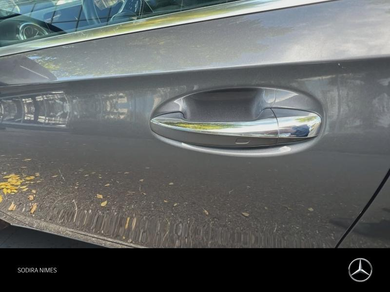 Photo 7 de l’annonce de MERCEDES-BENZ Classe A d’occasion à vendre à NIMES