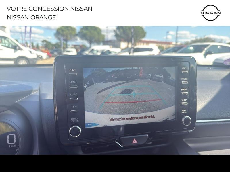 Photo 16 de l’annonce de TOYOTA Yaris d’occasion à vendre à BOLLÈNE