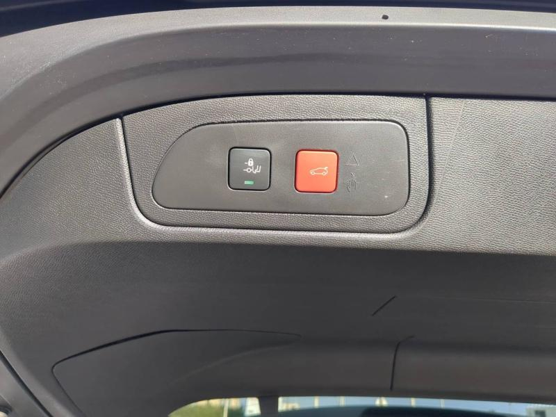 Photo 11 de l’annonce de DS DS 7 Crossback d’occasion à vendre à ARLES