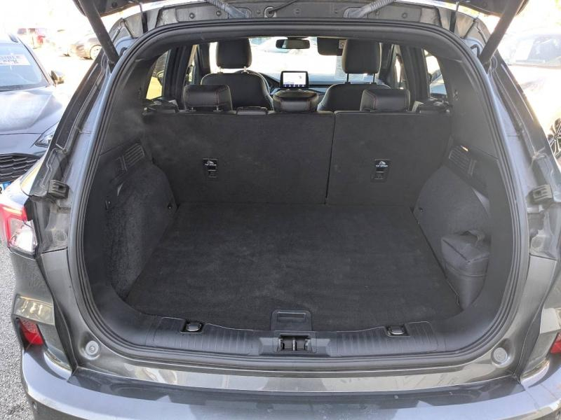 Photo 14 de l’annonce de FORD Kuga d’occasion à vendre à MARSEILLE