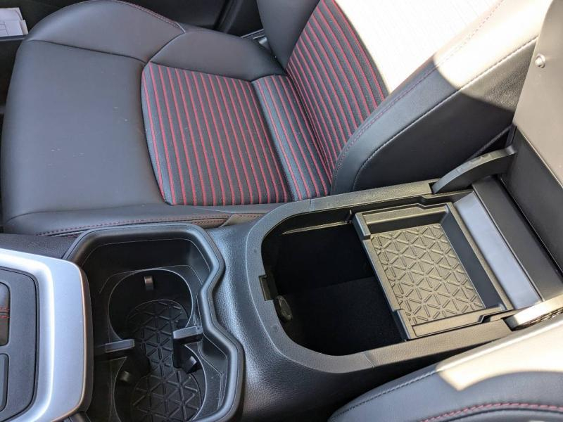 Photo 17 de l’annonce de SUZUKI Across d’occasion à vendre à AIX-EN-PROVENCE