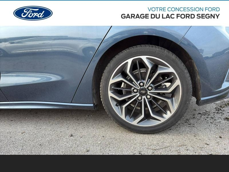 Photo 11 de l’annonce de FORD Focus d’occasion à vendre à CHAMBERY