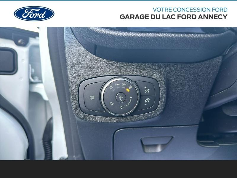 Photo 16 de l’annonce de FORD Fiesta d’occasion à vendre à ANNECY
