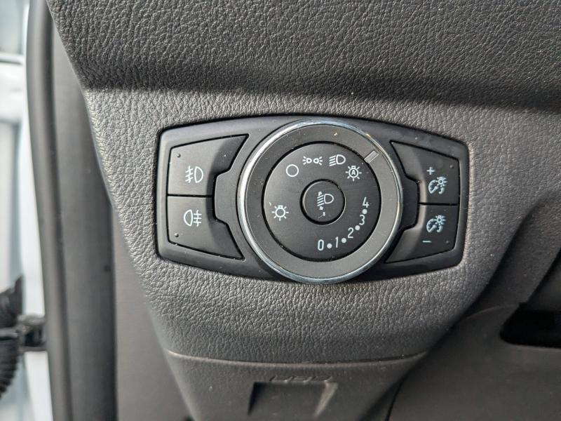 Photo 10 de l’annonce de FORD Transit Courier VUL d’occasion à vendre à LA VALETTE