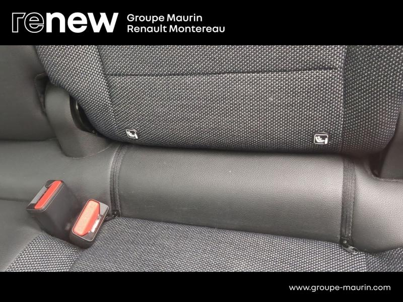 Photo 18 de l’annonce de RENAULT Captur d’occasion à vendre à VARENNES SUR SEINE