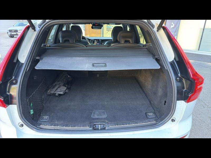 Photo 7 de l’annonce de VOLVO XC60 d’occasion à vendre à AIX-EN-PROVENCE