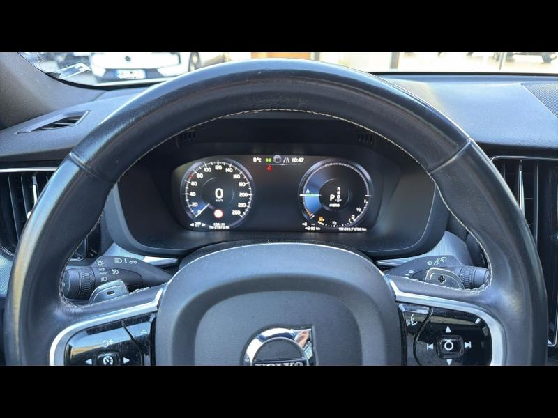 Photo 18 de l’annonce de VOLVO XC60 d’occasion à vendre à AIX-EN-PROVENCE