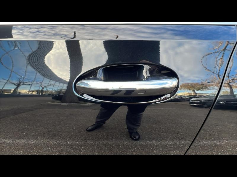 Photo 10 de l’annonce de MERCEDES-BENZ Classe C Break d’occasion à vendre à NIMES