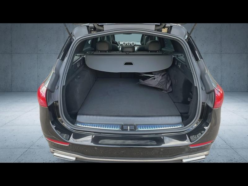 Photo 16 de l’annonce de MERCEDES-BENZ Classe C Break d’occasion à vendre à NIMES