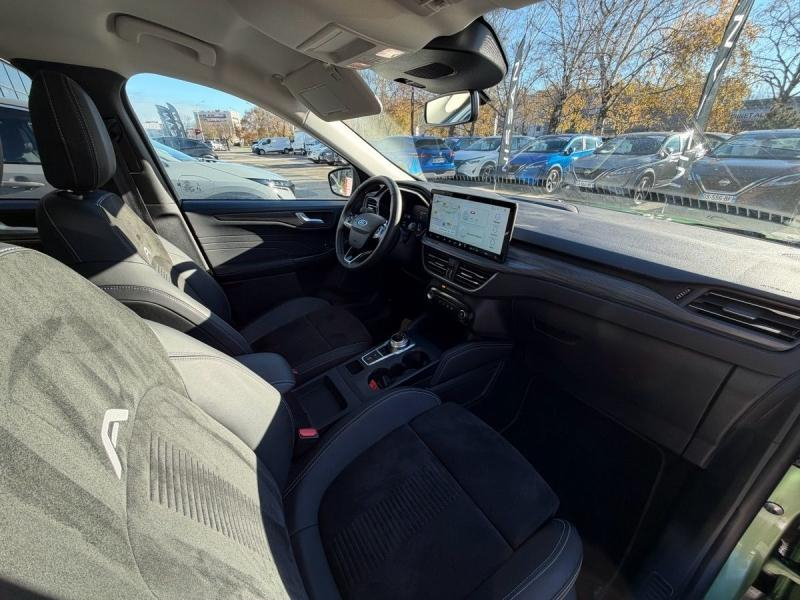 Photo 9 de l’annonce de FORD Kuga d’occasion à vendre à GRENOBLE