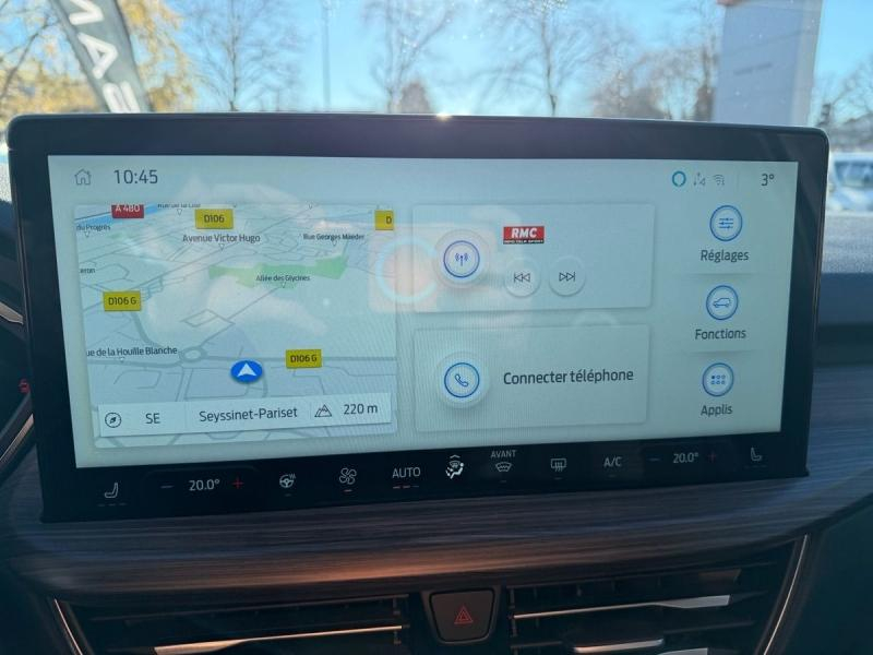 Photo 16 de l’annonce de FORD Kuga d’occasion à vendre à GRENOBLE