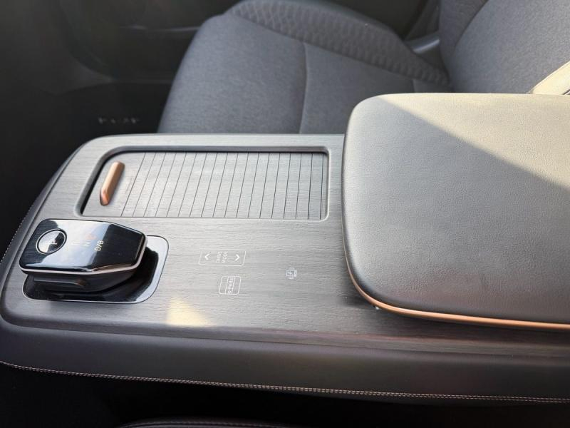 Photo 18 de l’annonce de NISSAN  d’occasion à vendre à GRENOBLE