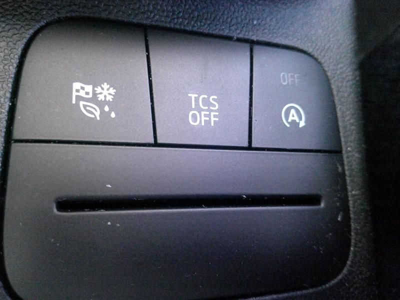 Photo 18 de l’annonce de FORD Fiesta d’occasion à vendre à PERPIGNAN