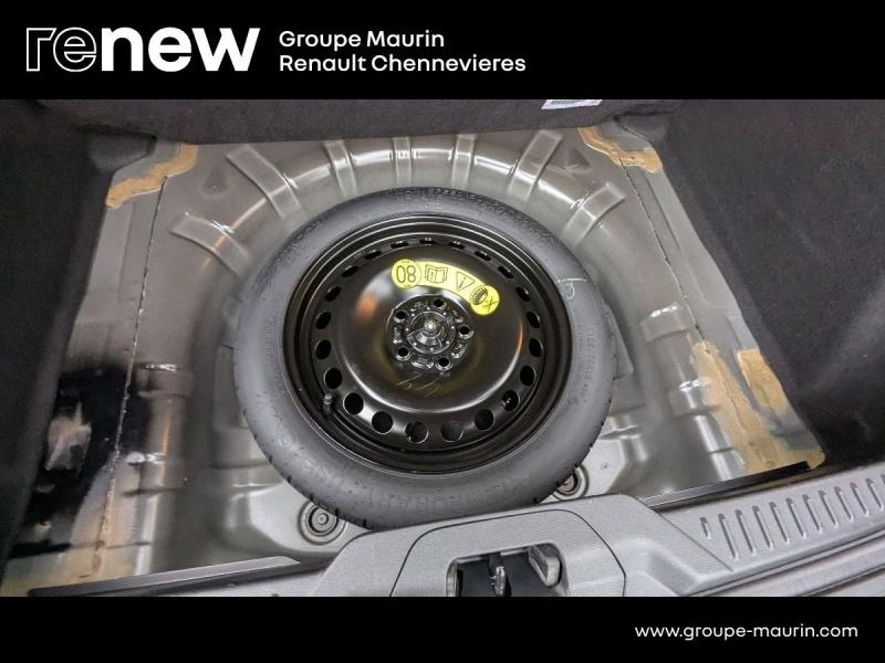 Photo 12 de l’annonce de FORD Focus d’occasion à vendre à CHENNEVIÈRES-SUR-MARNE