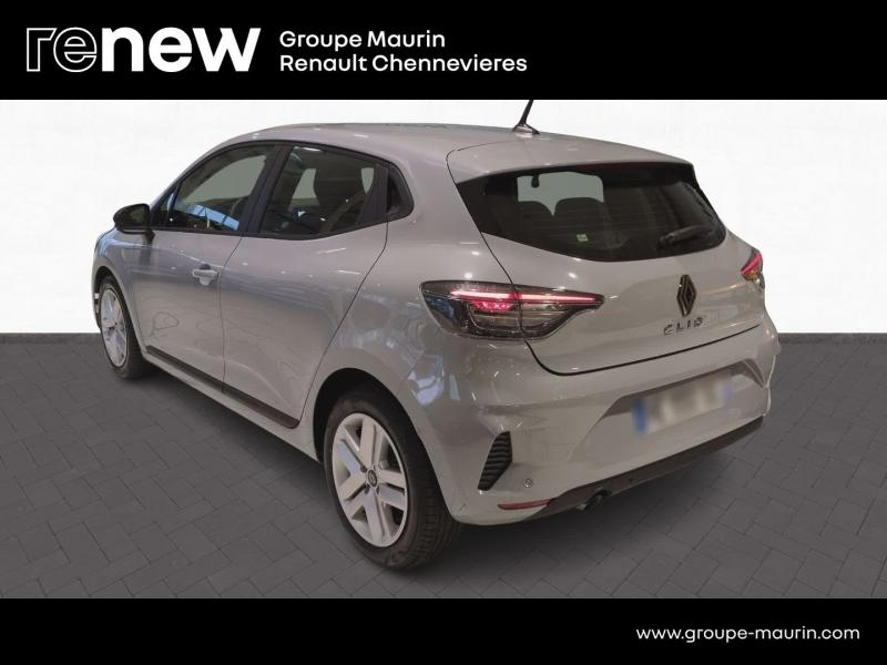 Photo 6 de l’annonce de RENAULT Clio d’occasion à vendre à CHENNEVIÈRES-SUR-MARNE