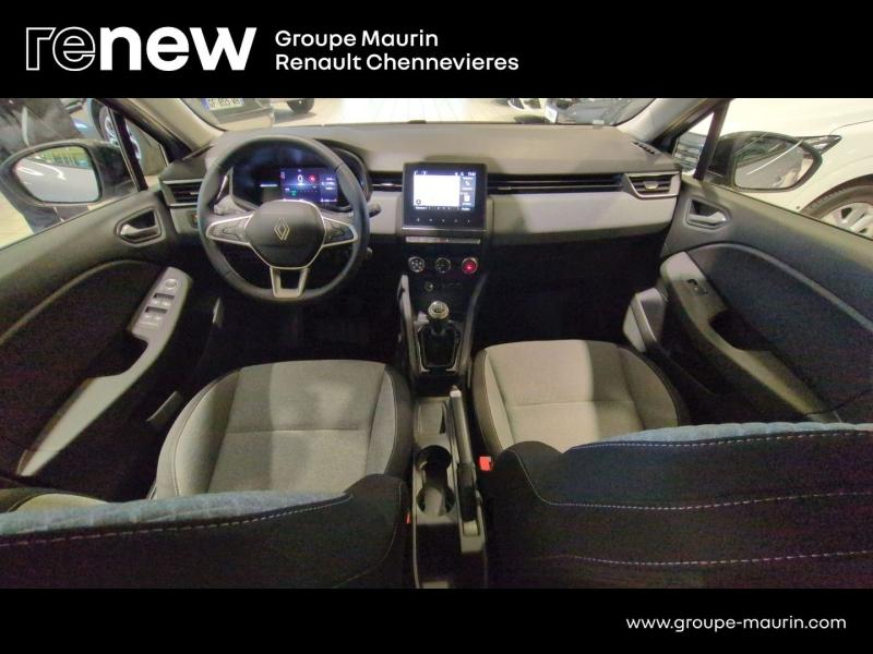 Photo 8 de l’annonce de RENAULT Clio d’occasion à vendre à CHENNEVIÈRES-SUR-MARNE