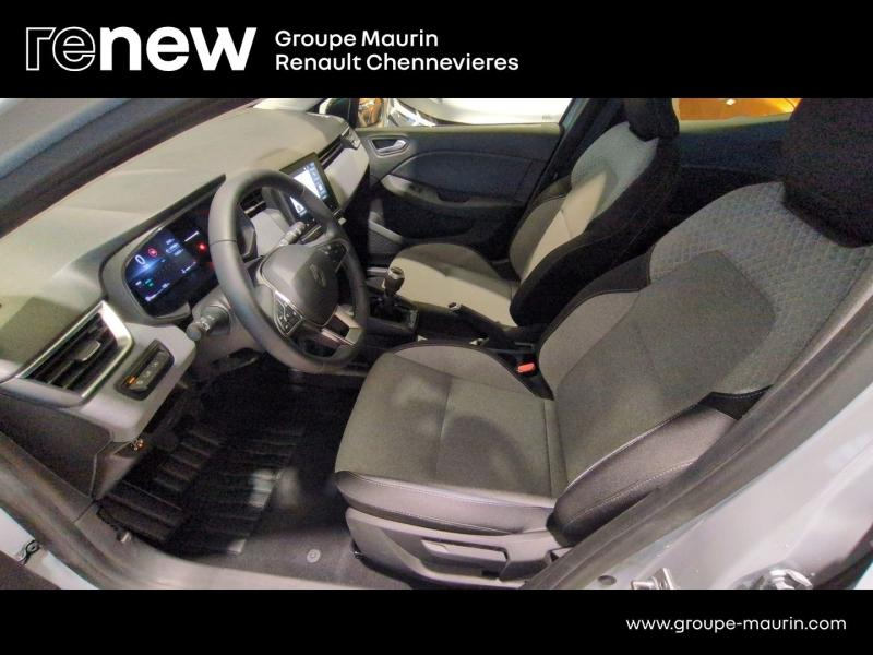 Photo 10 de l’annonce de RENAULT Clio d’occasion à vendre à CHENNEVIÈRES-SUR-MARNE