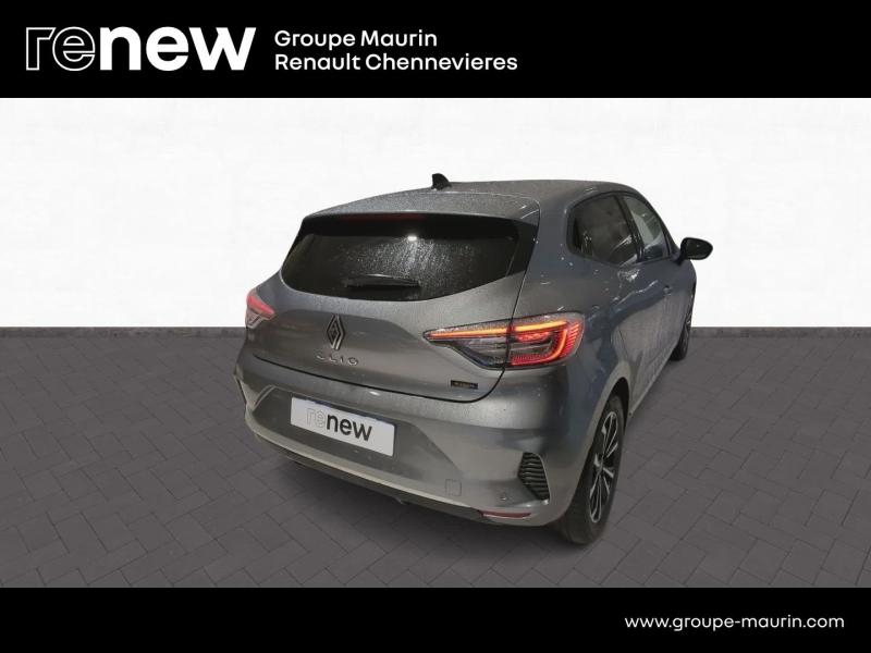 Photo 5 de l’annonce de RENAULT Clio d’occasion à vendre à CHENNEVIÈRES-SUR-MARNE