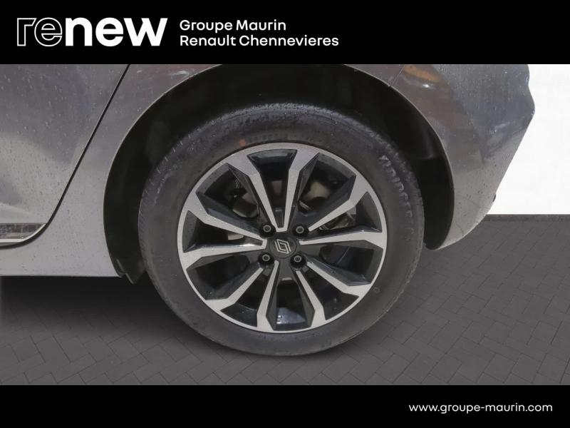 Photo 13 de l’annonce de RENAULT Clio d’occasion à vendre à CHENNEVIÈRES-SUR-MARNE