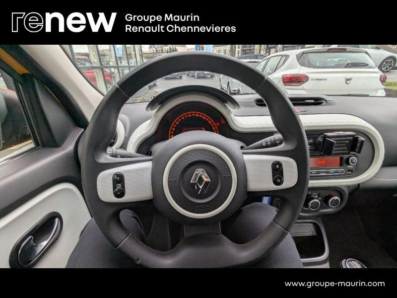 Photo 13 de l’annonce de RENAULT Twingo d’occasion à vendre à CHENNEVIÈRES-SUR-MARNE