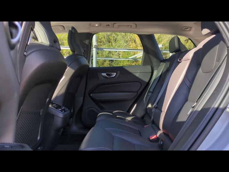 Photo 9 de l’annonce de VOLVO XC60 d’occasion à vendre à AIX-EN-PROVENCE