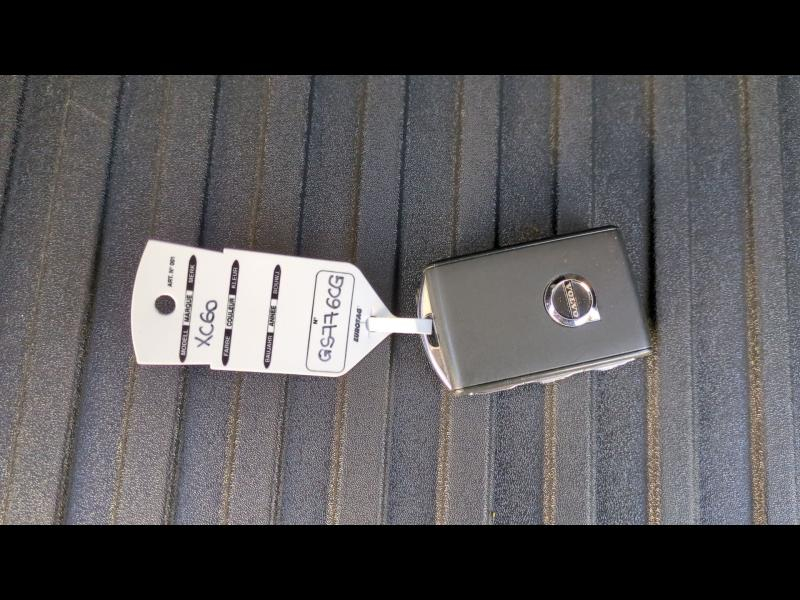 Photo 11 de l’annonce de VOLVO XC60 d’occasion à vendre à AIX-EN-PROVENCE