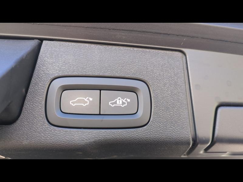 Photo 12 de l’annonce de VOLVO XC60 d’occasion à vendre à AIX-EN-PROVENCE