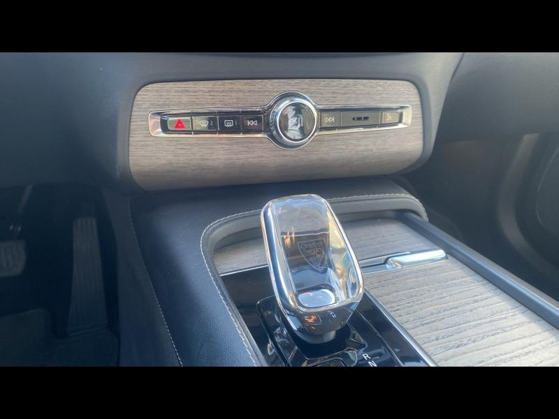 Photo 18 de l’annonce de VOLVO XC90 d’occasion à vendre à AIX-EN-PROVENCE