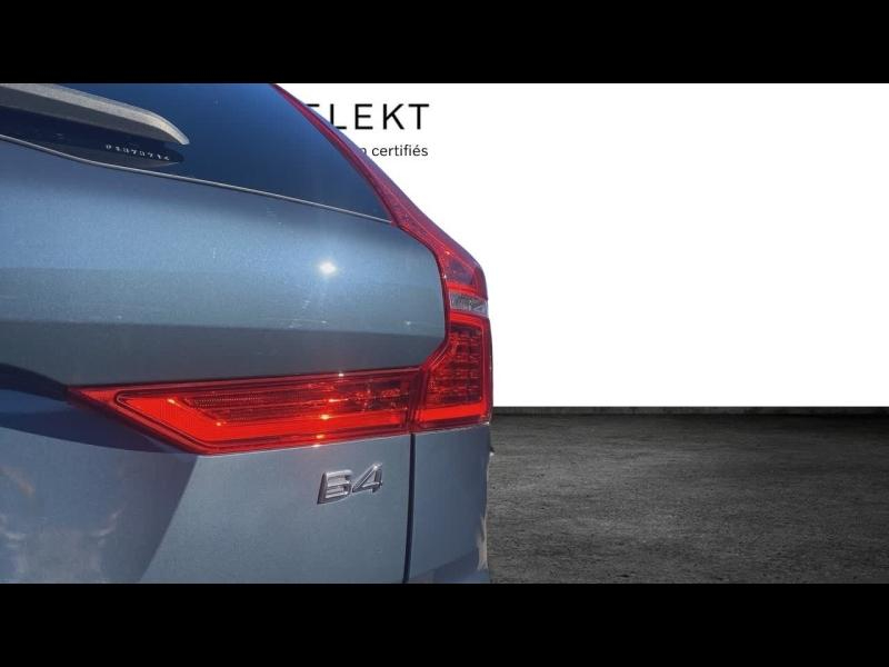 Photo 6 de l’annonce de VOLVO XC60 d’occasion à vendre à AIX-EN-PROVENCE