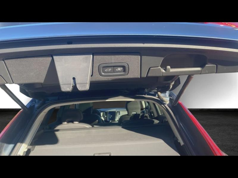 Photo 8 de l’annonce de VOLVO XC60 d’occasion à vendre à AIX-EN-PROVENCE