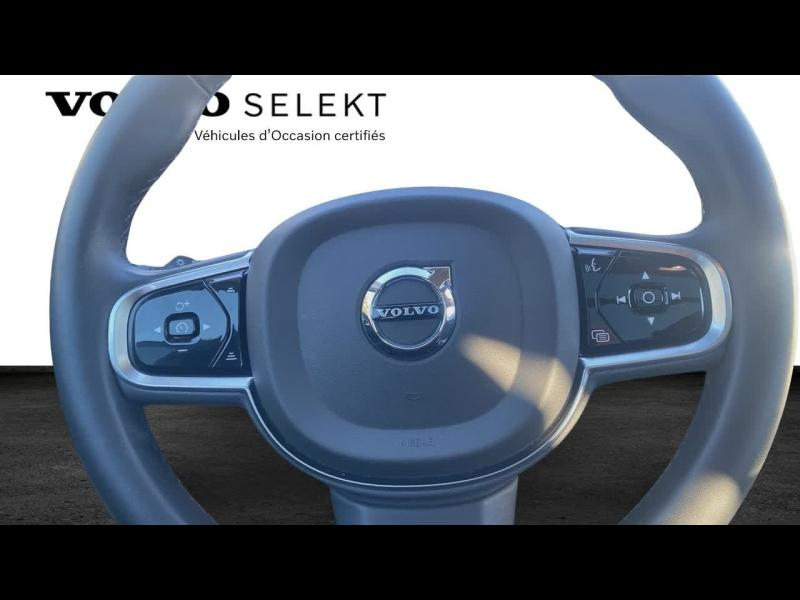 Photo 18 de l’annonce de VOLVO XC60 d’occasion à vendre à AIX-EN-PROVENCE