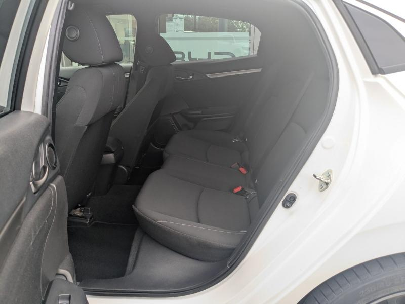 Photo 11 de l’annonce de HONDA Civic d’occasion à vendre à SPÉCIALISTE