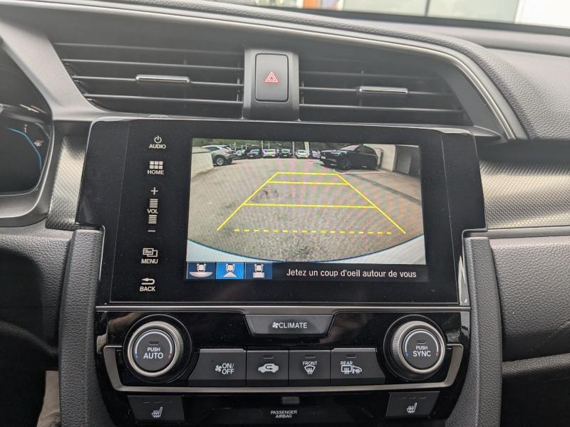 Photo 18 de l’annonce de HONDA Civic d’occasion à vendre à SPÉCIALISTE