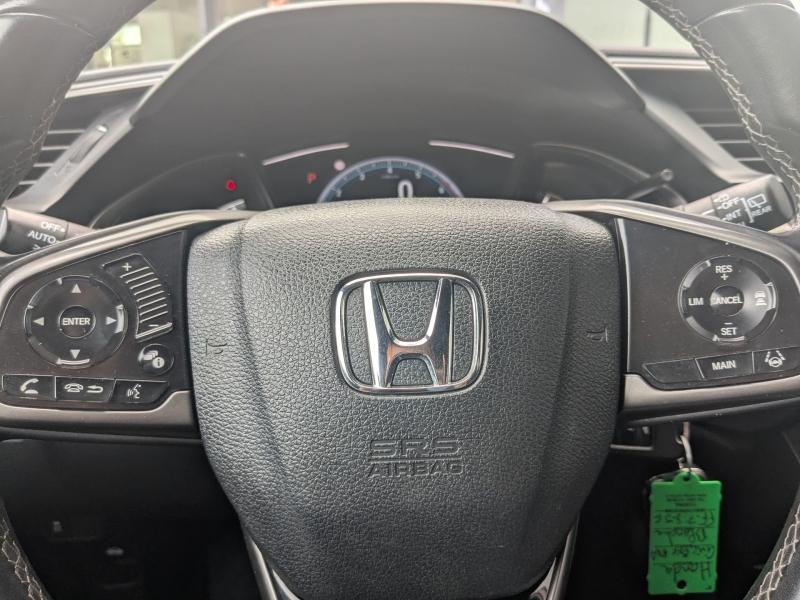 Photo 20 de l’annonce de HONDA Civic d’occasion à vendre à SPÉCIALISTE