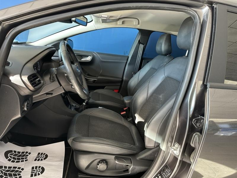 Photo 14 de l’annonce de FORD Puma d’occasion à vendre à ORANGE
