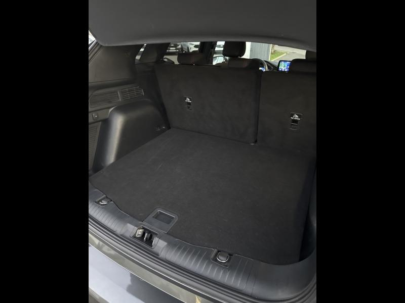 Photo 6 de l’annonce de FORD Kuga d’occasion à vendre à TOULON