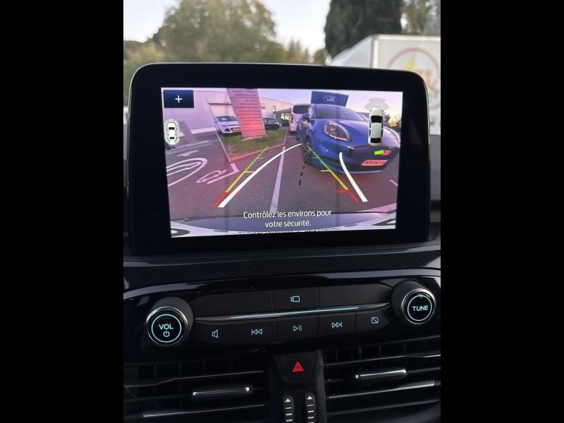 Photo 17 de l’annonce de FORD Kuga d’occasion à vendre à TOULON