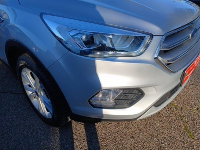 Photo 18 de l’annonce de FORD Kuga d’occasion à vendre à NÎMES