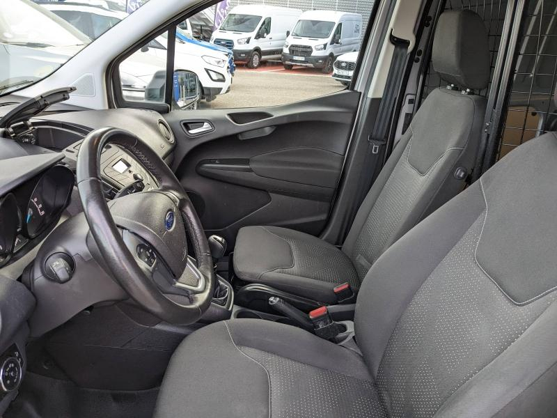 Photo 5 de l’annonce de FORD Transit Courier VUL d’occasion à vendre à AVIGNON