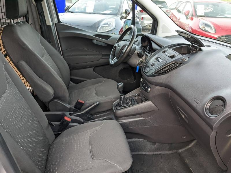 Photo 9 de l’annonce de FORD Transit Courier VUL d’occasion à vendre à AVIGNON