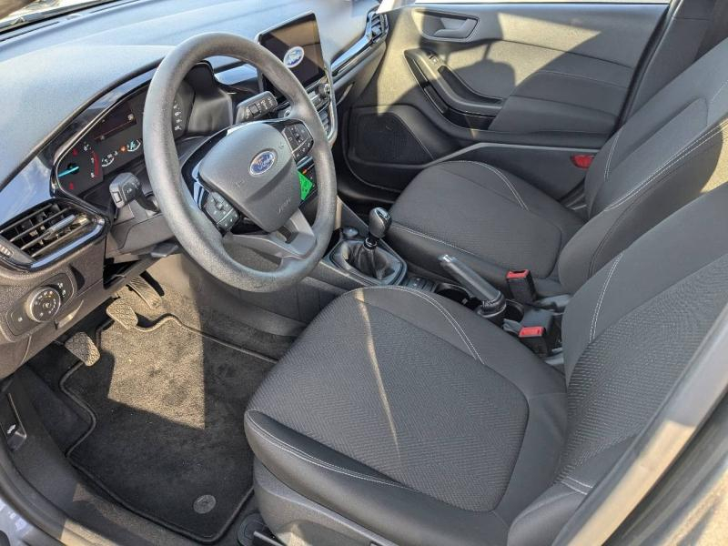 Photo 7 de l’annonce de FORD Fiesta d’occasion à vendre à MARSEILLE