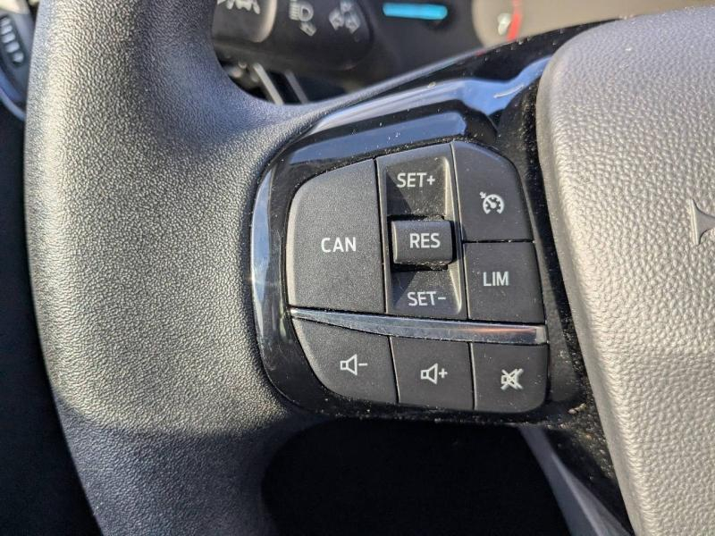 Photo 11 de l’annonce de FORD Fiesta d’occasion à vendre à MARSEILLE